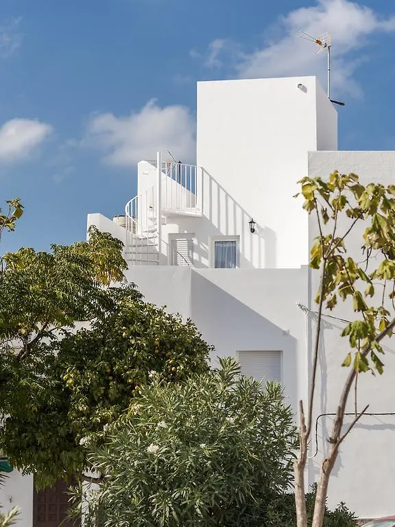 Apartamentos Arco De La Villa location